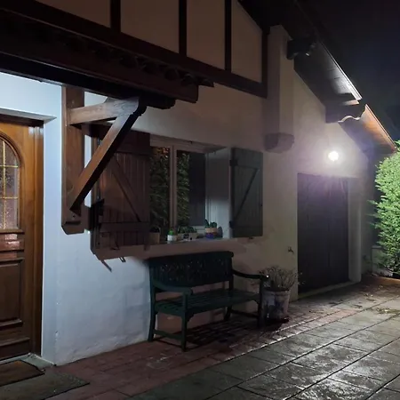 Et Petit Dejeuner A Socoa Bed & Breakfast Urrugne